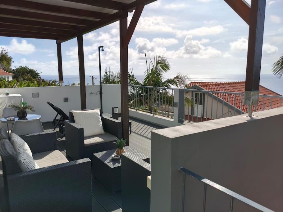 Vаrаndаs Dо Sоl-Vista Relaxante Entre Mar E Montanha Apartamento Ponta do Sol  Exterior foto